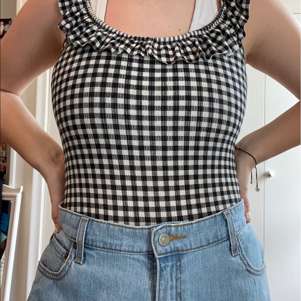 ⭐️gingham bodysuit⭐️